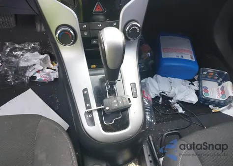 2013 Chevrolet Cruze 1Lt Auto z USA, uszkodzony, nr VIN 1G1PC5SB8D7168072